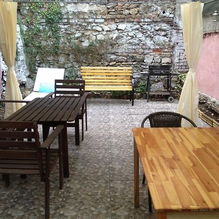Kevin'S Hostel Istanbul Ngoại thất bức ảnh